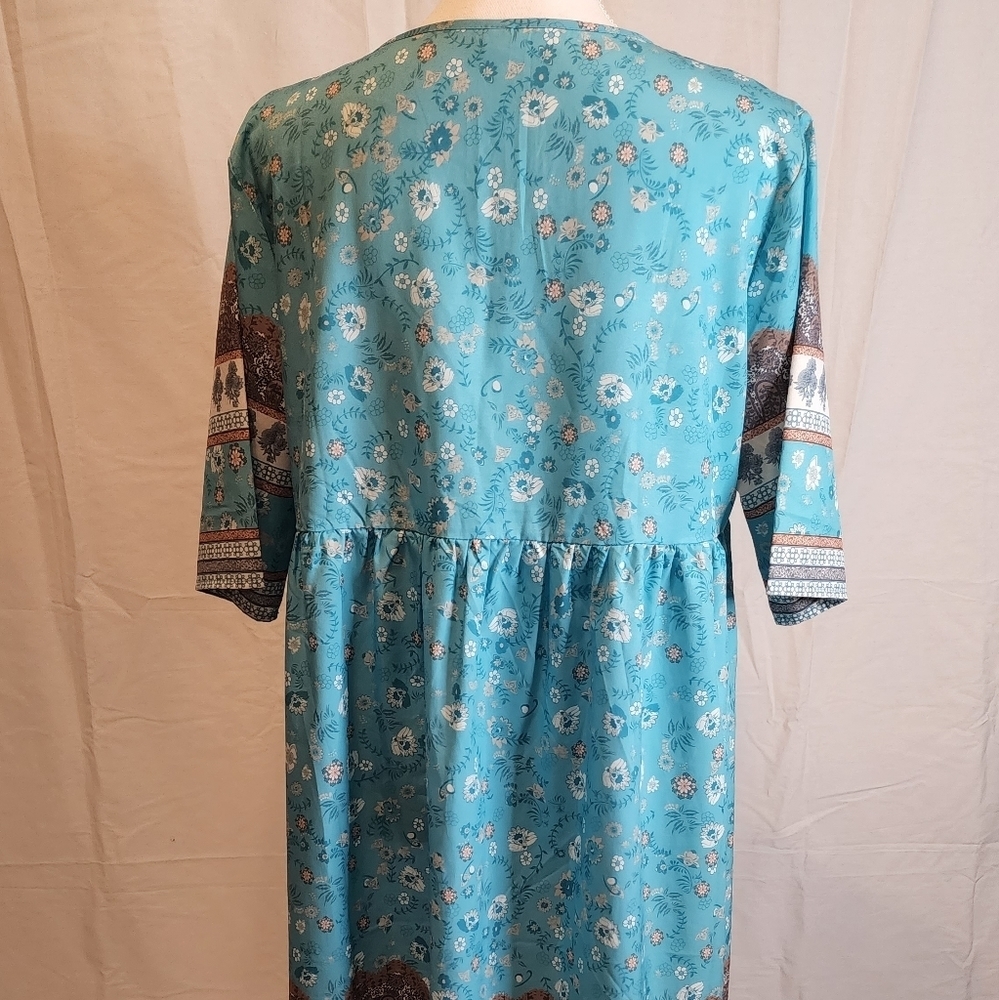 Boheltz Women's V-neck Boho Dress - Picture 9 of 12